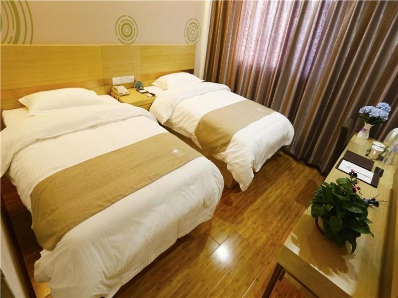 GreenTree Inn Beijing Chaoyang District Maquanying Subway Station Express Hotel Bagian luar foto