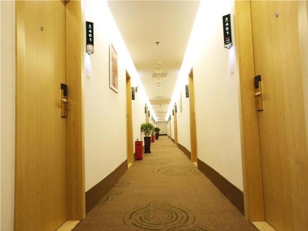 GreenTree Inn Beijing Chaoyang District Maquanying Subway Station Express Hotel Bagian luar foto
